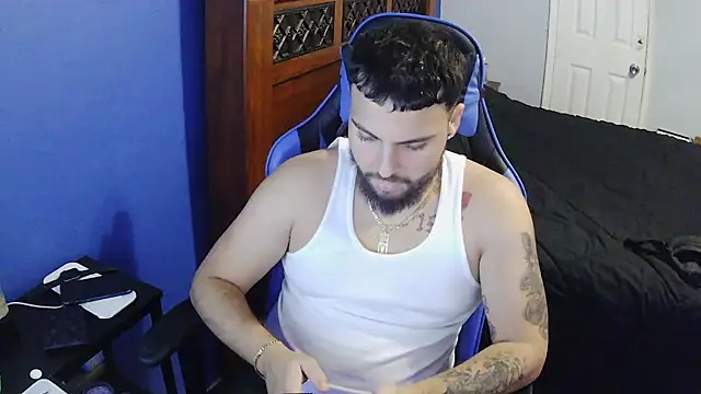 Snapshot of MasterKvn chatting on March 6, 2025, 8:19 am MasterKvn online show from March 6, 2025, 8:19 am