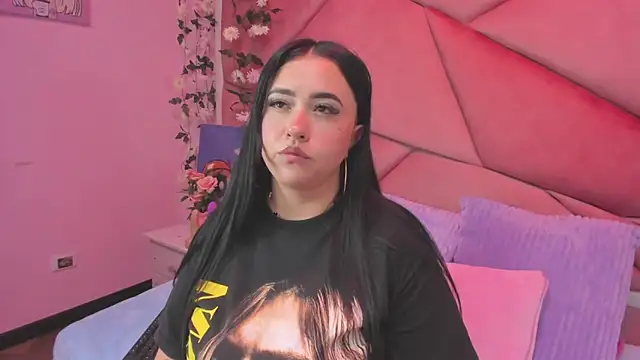 Victoria Rossy online show from September 26, 2025, 7:40 pm