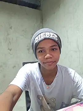 Luciia cute online show from March 9, 2026, 3:10 am