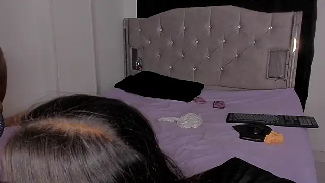 Snapshot of game_with_lesbians_ chatting on January 30, 2025, 1:44 am game with lesbians online show from January 30, 2025, 1:44 am