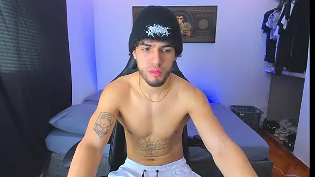 daddy jhons online show from November 16, 2025, 6:13 pm