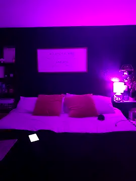  CumSeeV  online show from October 18, 2025, 4:26 am