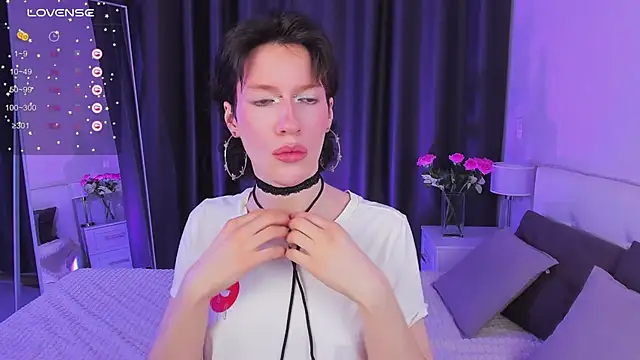 Snapshot of Kolette_Gray chatting on March 7, 2025, 7:08 am Kolette Gray online show from March 7, 2025, 7:08 am