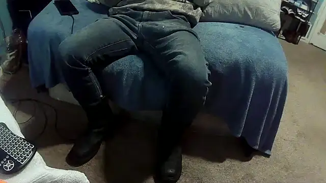 Snapshot of Spunwhiteboy1992 chatting on November 28, 2025, 3:58 pm Spunwhiteboy1992 online show from November 28, 2025, 3:58 pm