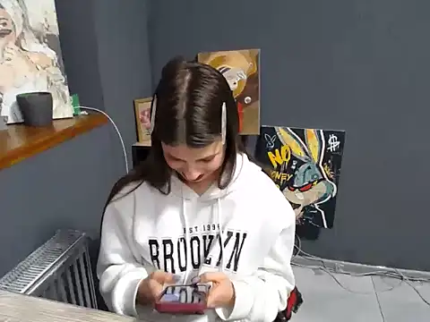 felicity gold online show from February 2, 2026, 9:19 am