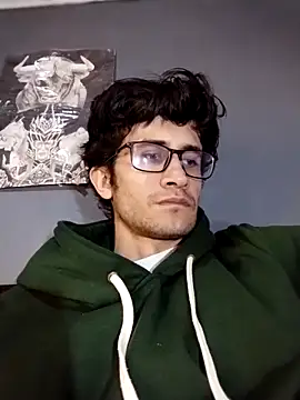 Loggan donnelly online show from April 3, 2026, 1:47 am