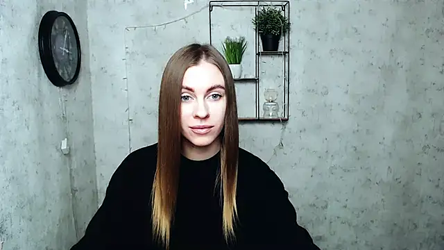 Snapshot of AlisaCatty_ chatting on December 3, 2024, 7:32 am AlisaCatty online show from December 3, 2024, 7:32 am