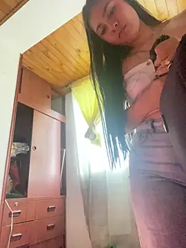 LorenaAmerica online show from December 6, 2024, 8:29 pm