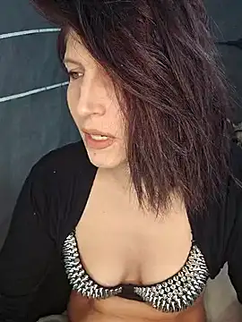 Lenchen  online show from January 15, 2025, 7:44 pm