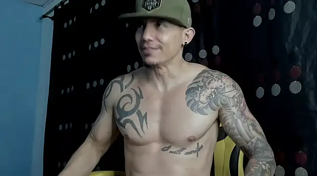 Snapshot of Alex_motta chatting on March 5, 2025, 6:54 am Alex motta online show from March 5, 2025, 6:54 am