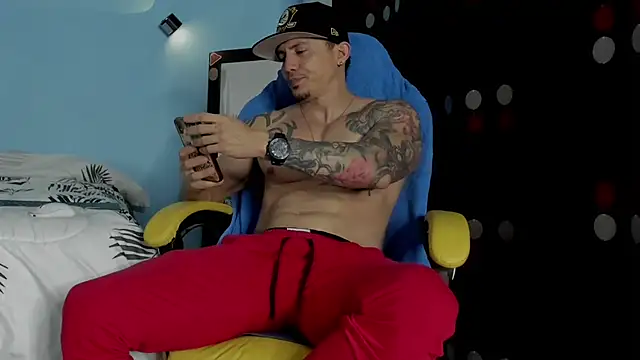 Alex motta online show from February 15, 2026, 4:53 am