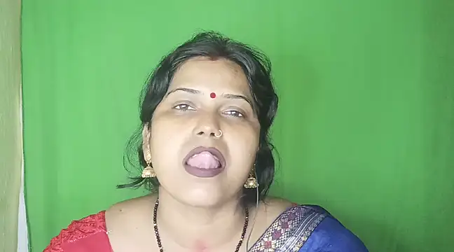mamoni91 online show from February 4, 2025, 5:34 pm