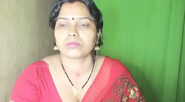 mamoni91 online show from February 7, 2025, 2:50 am