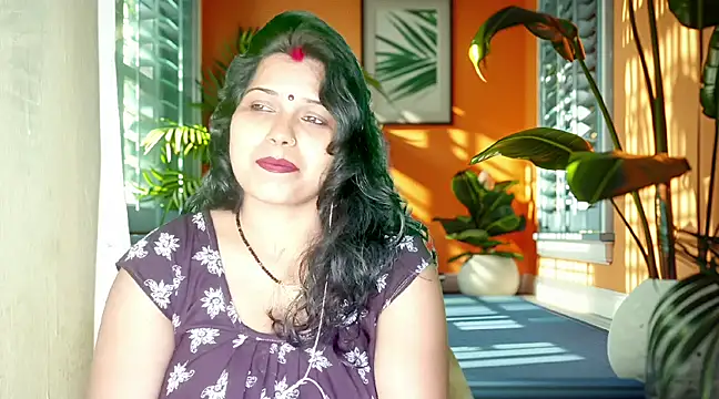 mamoni91 online show from February 22, 2025, 3:56 am