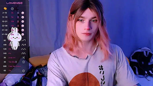 Alice Hells online show from November 3, 2025, 5:09 am