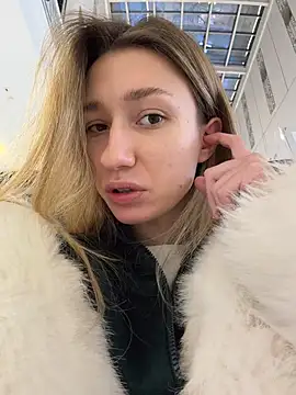 Snapshot of Lia__Love chatting on January 12, 2026, 1:38 pm Lia Love online show from January 12, 2026, 1:38 pm