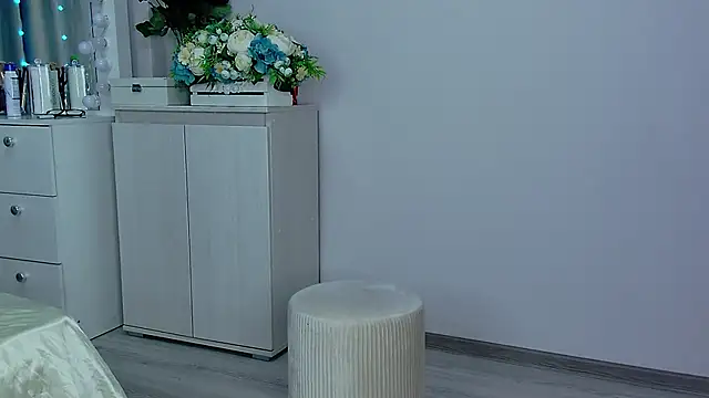 Snapshot of honey_yani chatting on March 17, 2025, 1:24 am honey yani online show from March 17, 2025, 1:24 am