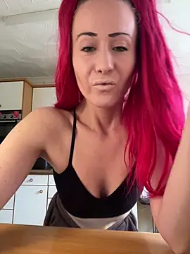 SweetSolez online show from December 16, 2025, 11:37 am