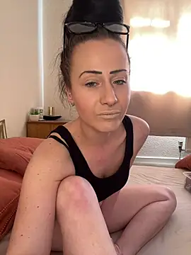 SweetSolez online show from April 1, 2026, 1:41 pm