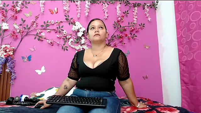 Snapshot of analdeepalejandra18 chatting on March 21, 2025, 7:13 pm analdeepalejandra18 online show from March 21, 2025, 7:13 pm