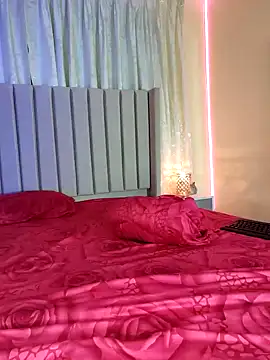 Aliison Smith online show from February 6, 2025, 5:57 am