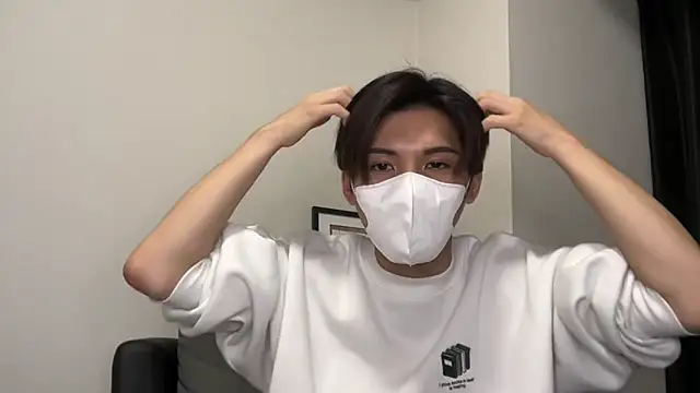 Snapshot of Lio_kun chatting on December 5, 2024, 12:11 pm Lio kun online show from December 5, 2024, 12:11 pm