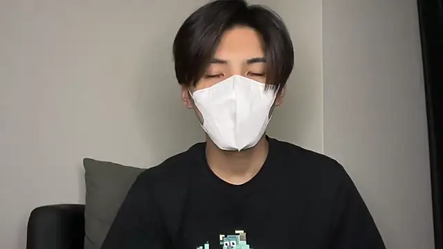 Snapshot of Lio_kun chatting on January 5, 2025, 1:26 pm Lio kun online show from January 5, 2025, 1:26 pm