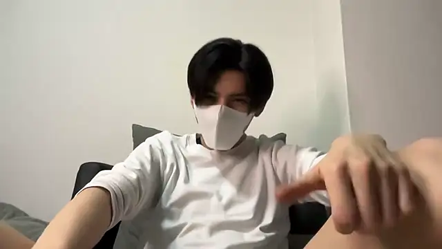 Snapshot of Lio_kun chatting on March 7, 2025, 4:11 pm Lio kun online show from March 7, 2025, 4:11 pm