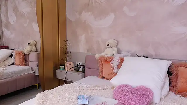 JullyBlair online show from March 31, 2026, 4:24 am