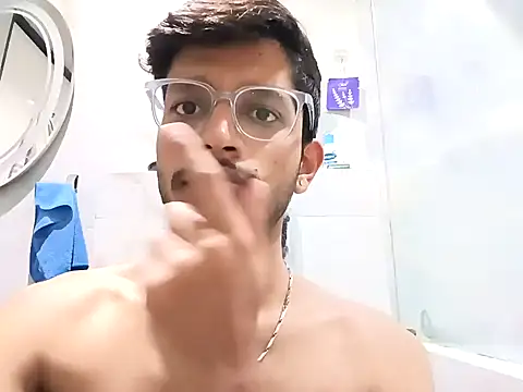 Snapshot of skinnyyyyyyyyy chatting on January 22, 2025, 2:59 am skinnyyyyyyyyy online show from January 22, 2025, 2:59 am