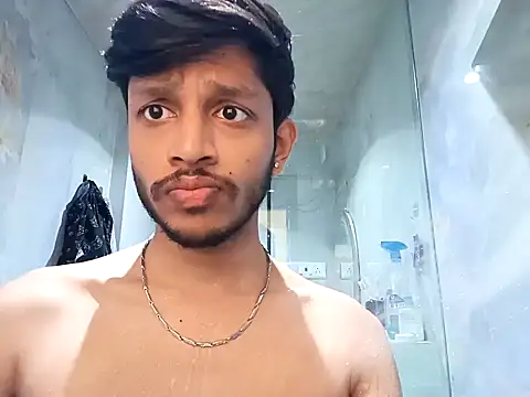 Snapshot of skinnyyyyyyyyy chatting on February 6, 2025, 5:14 am skinnyyyyyyyyy online show from February 6, 2025, 5:14 am