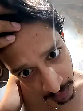 skinnyyyyyyyyy online show from March 2, 2026, 4:58 am