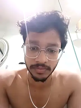 Snapshot of skinnyyyyyyyyy chatting on May 11, 2026, 4:40 am skinnyyyyyyyyy online show from May 11, 2026, 4:40 am