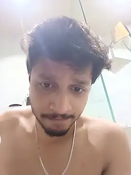 Snapshot of skinnyyyyyyyyy chatting on May 26, 2026, 3:24 am skinnyyyyyyyyy online show from May 26, 2026, 3:24 am