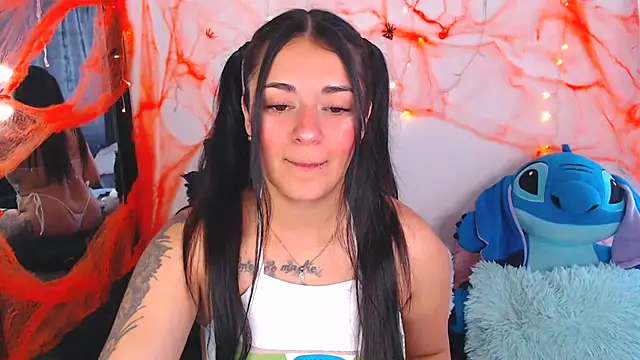 Samanta james19 online show from October 31, 2025, 2:51 pm