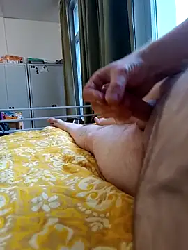 Snapshot of awesome-dirty-dick chatting on December 19, 2025, 2:02 pm awesome-dirty-dick online show from December 19, 2025, 2:02 pm