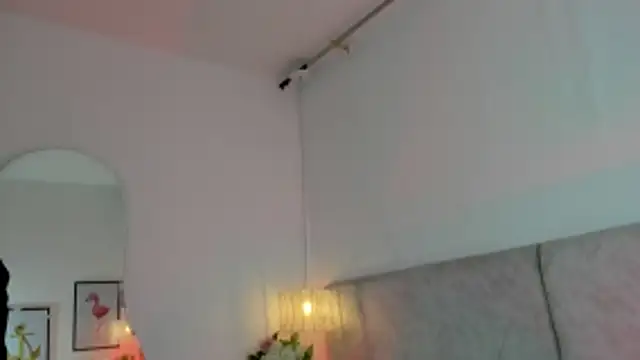 naomiii   online show from March 24, 2026, 11:48 am