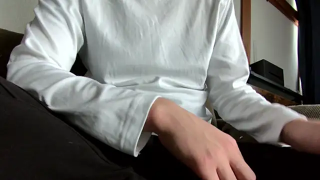 Snapshot of tuki_fu chatting on December 9, 2024, 7:06 am tuki fu online show from December 9, 2024, 7:06 am