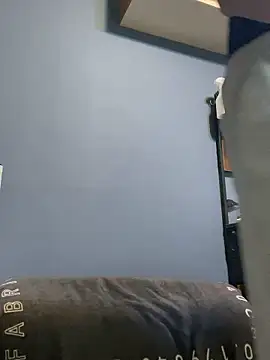 Snapshot of tuki_fu chatting on September 24, 2025, 12:08 pm tuki fu online show from September 24, 2025, 12:08 pm