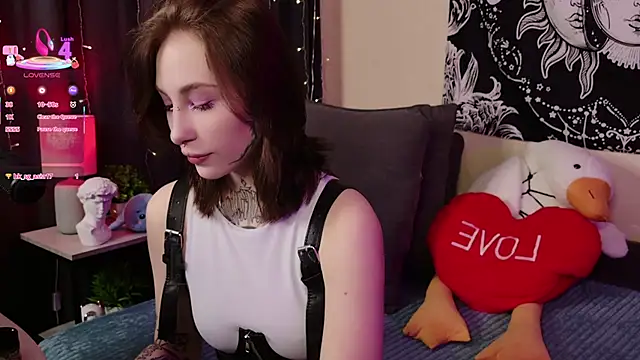 Succvbu7 online show from March 9, 2025, 4:49 am