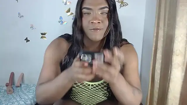 bigcrisblack online show from November 12, 2025, 12:11 am