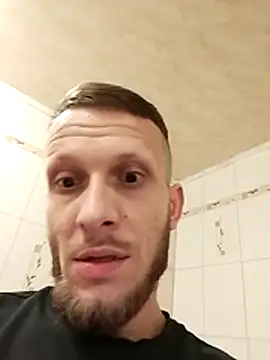 hoot denis28 online show from December 21, 2024, 5:18 pm