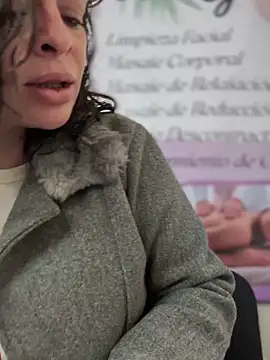 Snapshot of NATHALIA-28_ chatting on October 11, 2025, 12:04 pm NATHALIA-28 online show from October 11, 2025, 12:04 pm