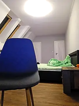 lapa525 online show from December 25, 2024, 7:45 pm