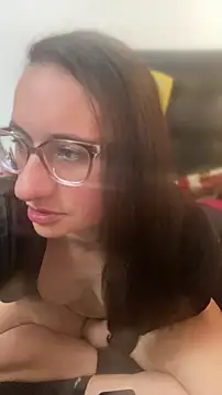Snapshot of gloria7v05 chatting on July 10, 2026, 1:47 pm gloria7v05 online show from July 10, 2026, 1:47 pm