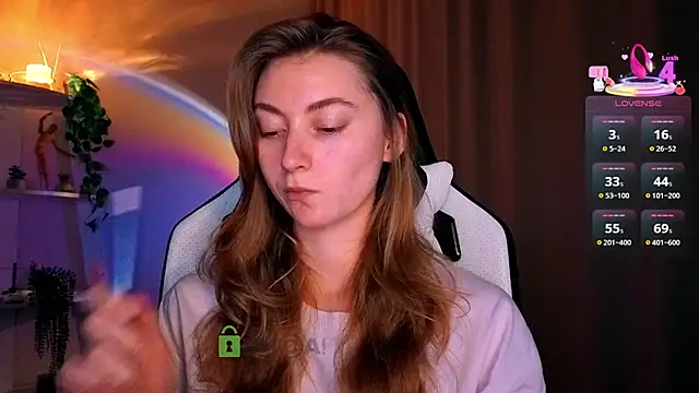 lady curls online show from March 23, 2026, 10:03 pm