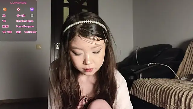 Snapshot of hoshina_sayeri chatting on May 1, 2026, 5:28 pm hoshina sayeri online show from May 1, 2026, 5:28 pm