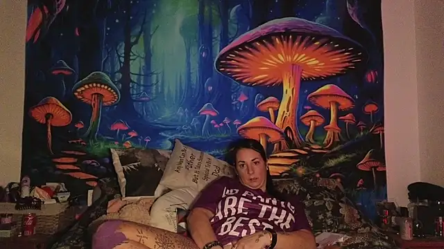 tattoomilf86 online show from February 11, 2025, 7:59 pm