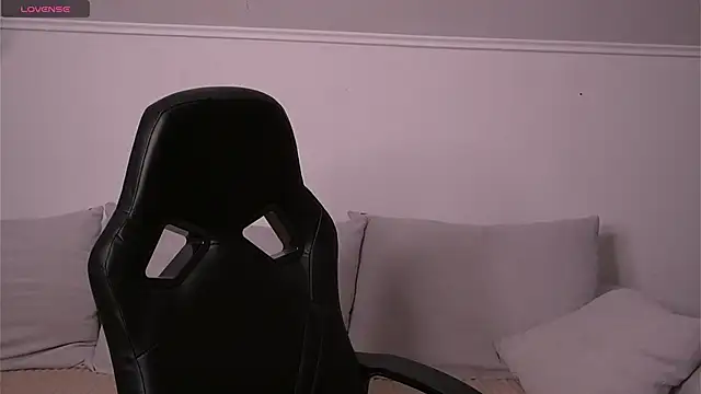 Snapshot of vance_rulez chatting on December 14, 2025, 6:56 pm vance rulez online show from December 14, 2025, 6:56 pm