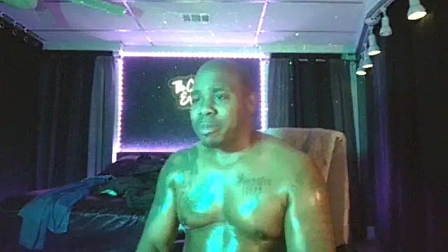 Snapshot of Dcrush17 chatting on March 19, 2025, 7:18 am Dcrush17 online show from March 19, 2025, 7:18 am